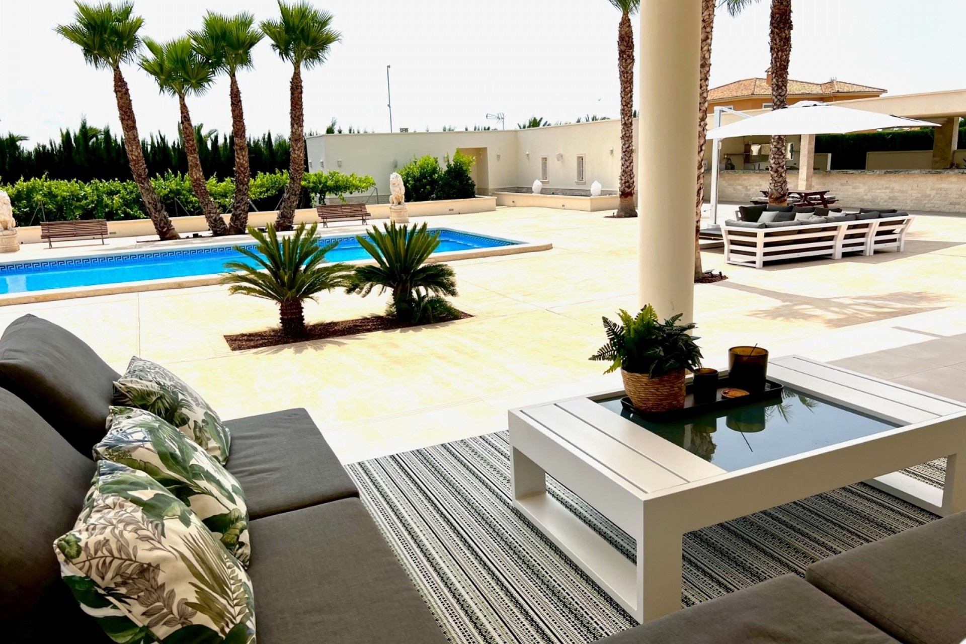 Revente - Villa -
Elche