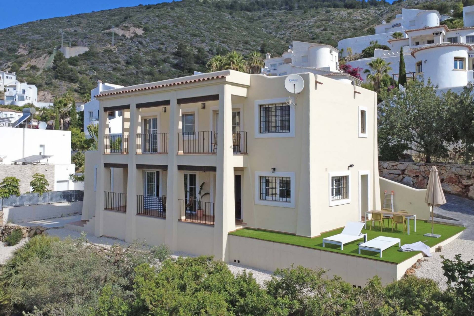 Revente - Villa -
Jalón