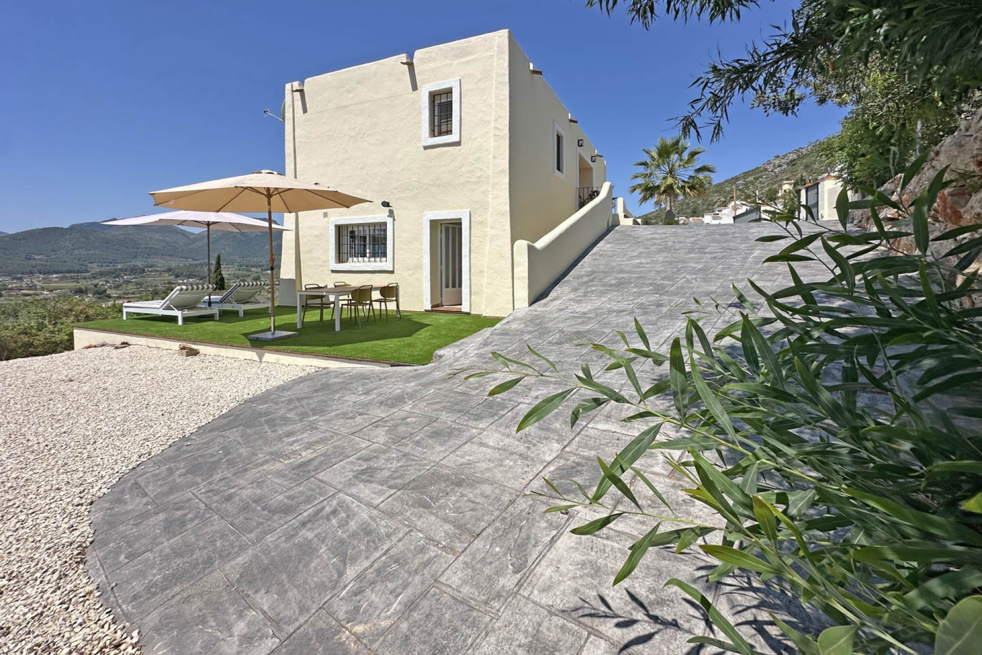 Revente - Villa -
Jalón