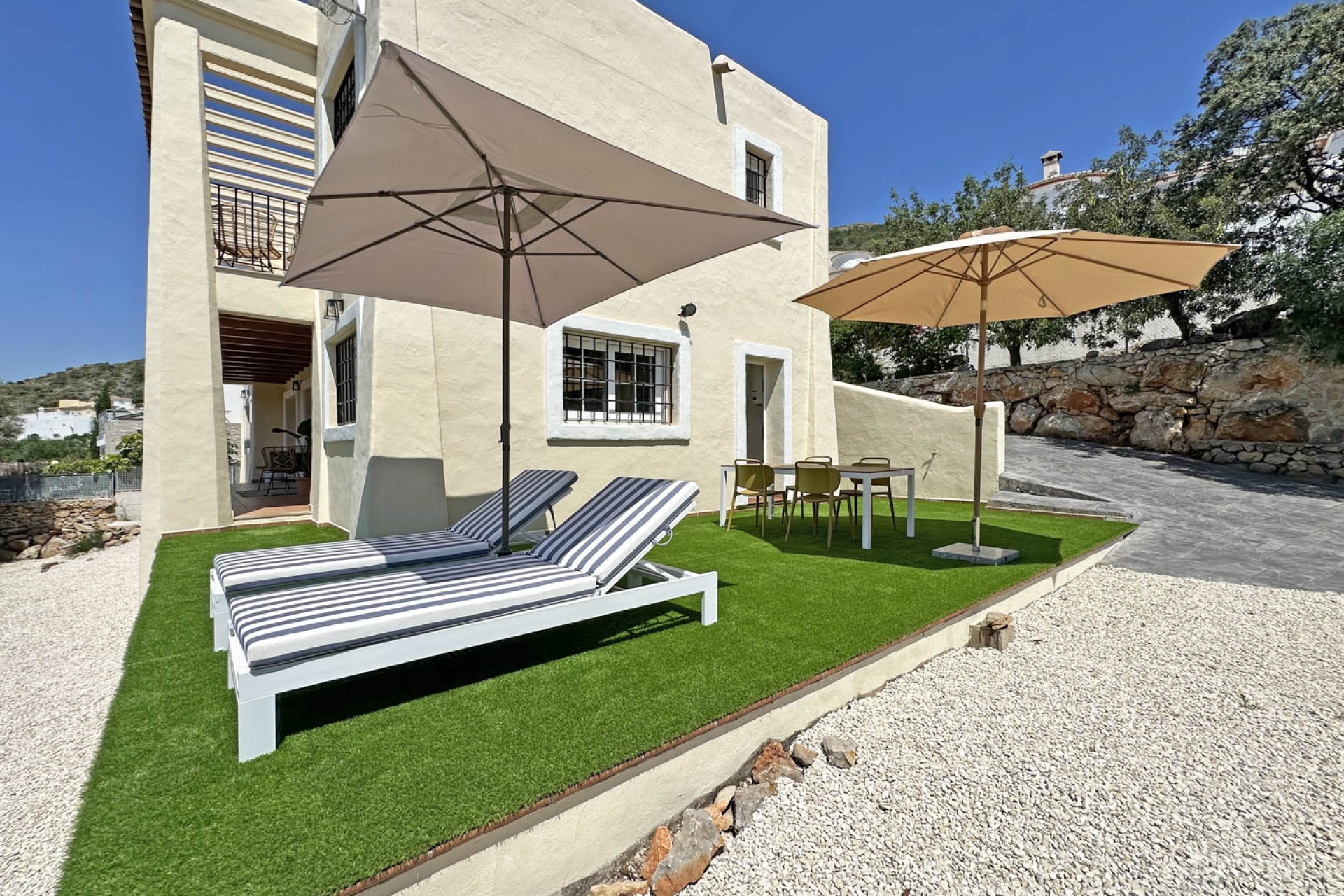 Revente - Villa -
Jalón