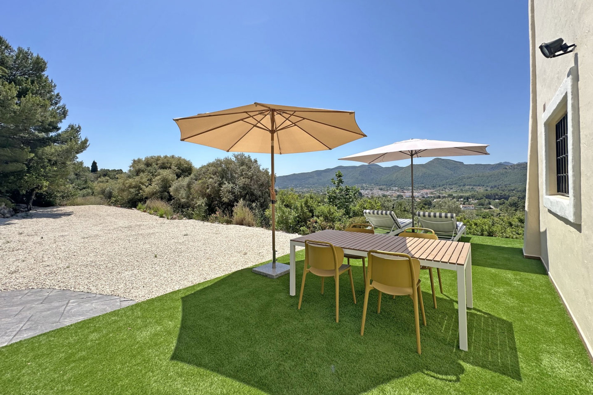 Revente - Villa -
Jalón