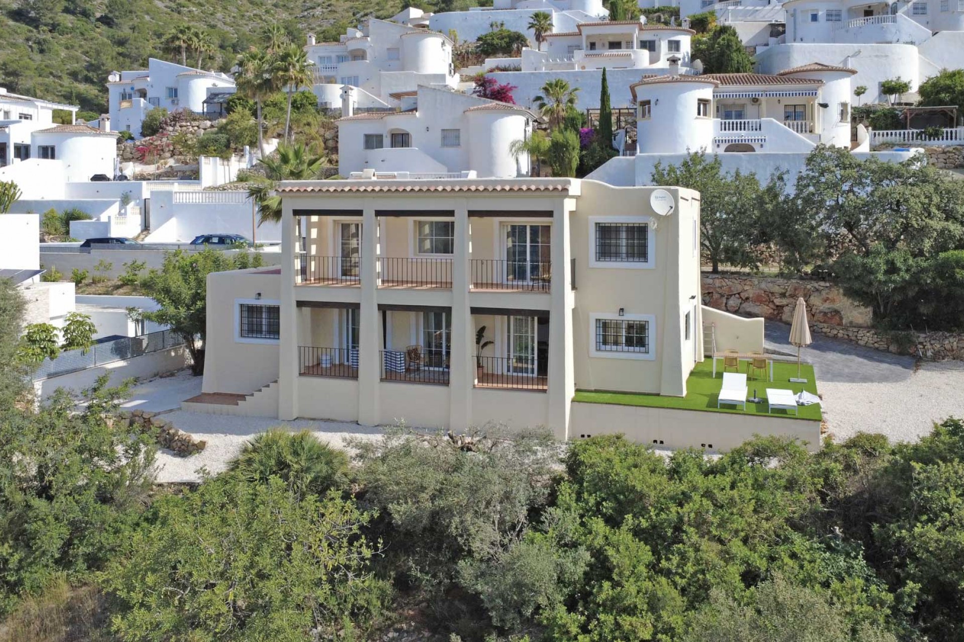 Revente - Villa -
Jalón