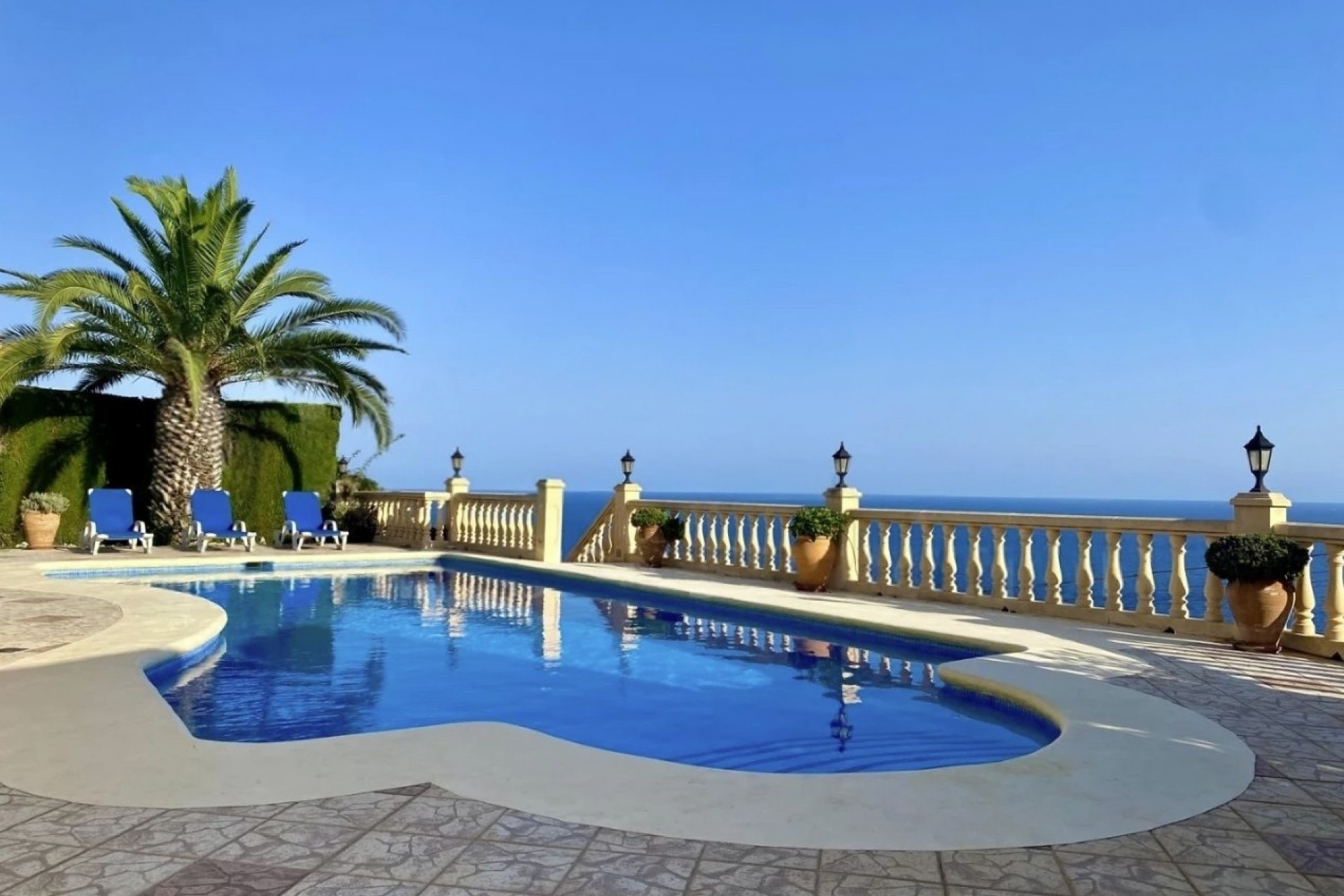 Revente - Villa -
Jávea - Ambolo