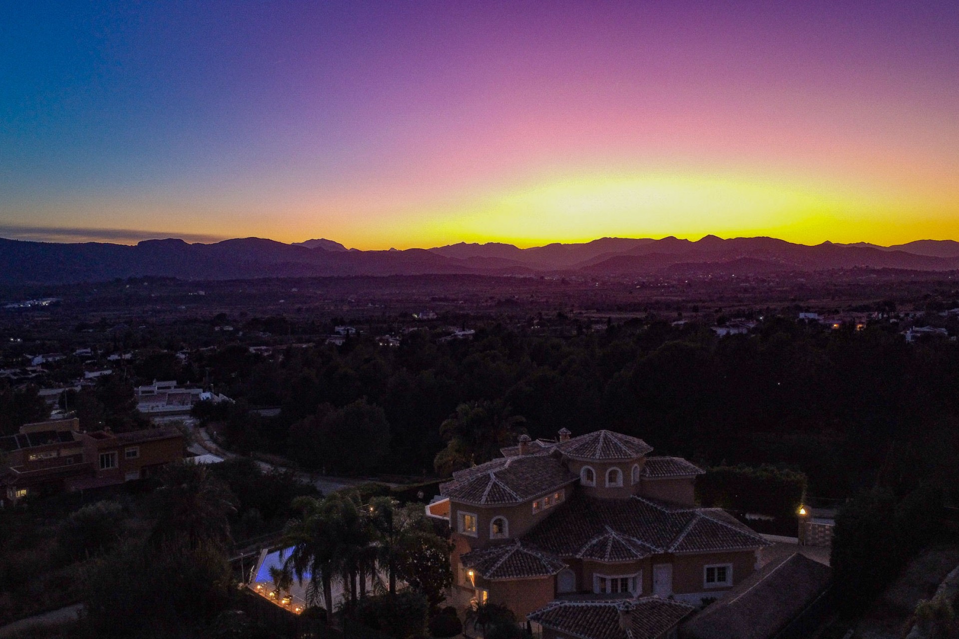 Revente - Villa -
Jávea - El Garroferal