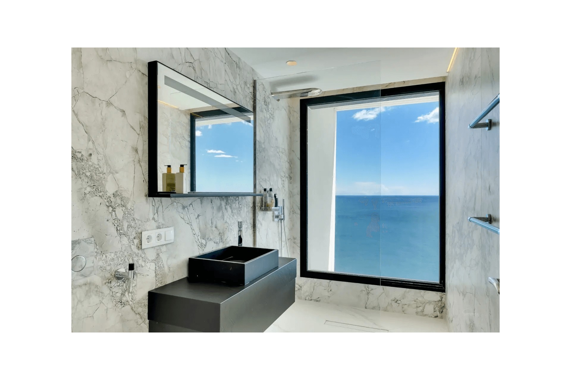 Revente - Villa -
Jávea - Granadella