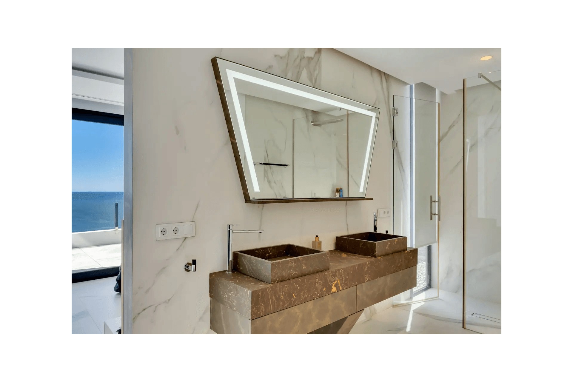 Revente - Villa -
Jávea - Granadella