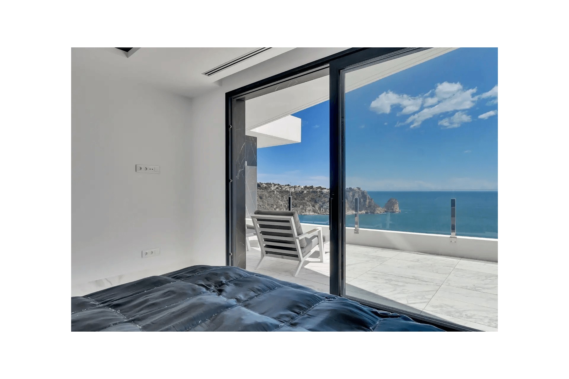 Revente - Villa -
Jávea - Granadella