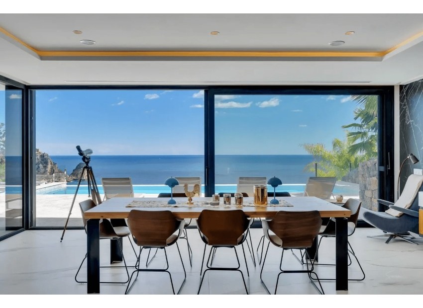 Revente - Villa -
Jávea - Granadella