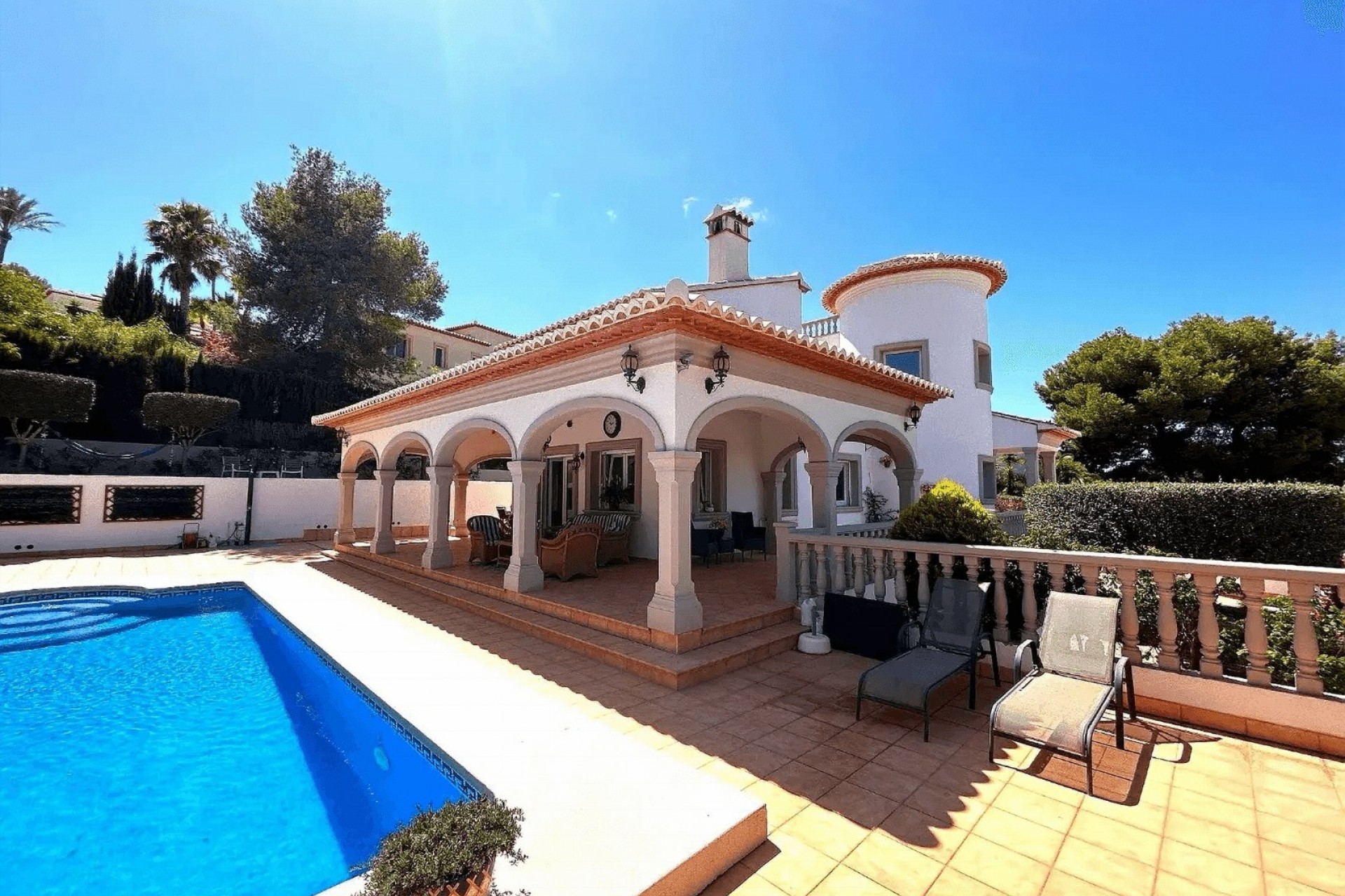 Revente - Villa -
Jávea - Granadella