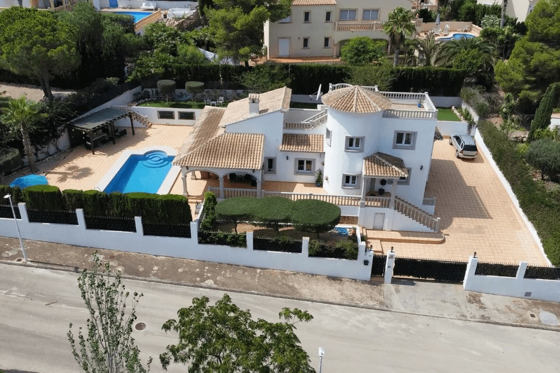 Revente - Villa -
Jávea - Granadella