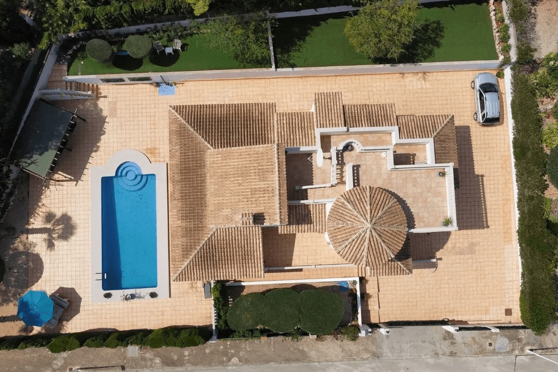 Revente - Villa -
Jávea - Granadella
