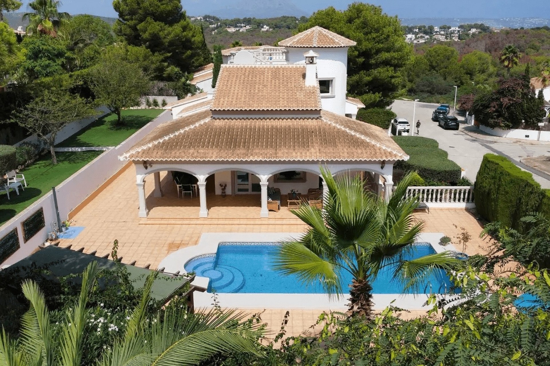 Revente - Villa -
Jávea - Granadella