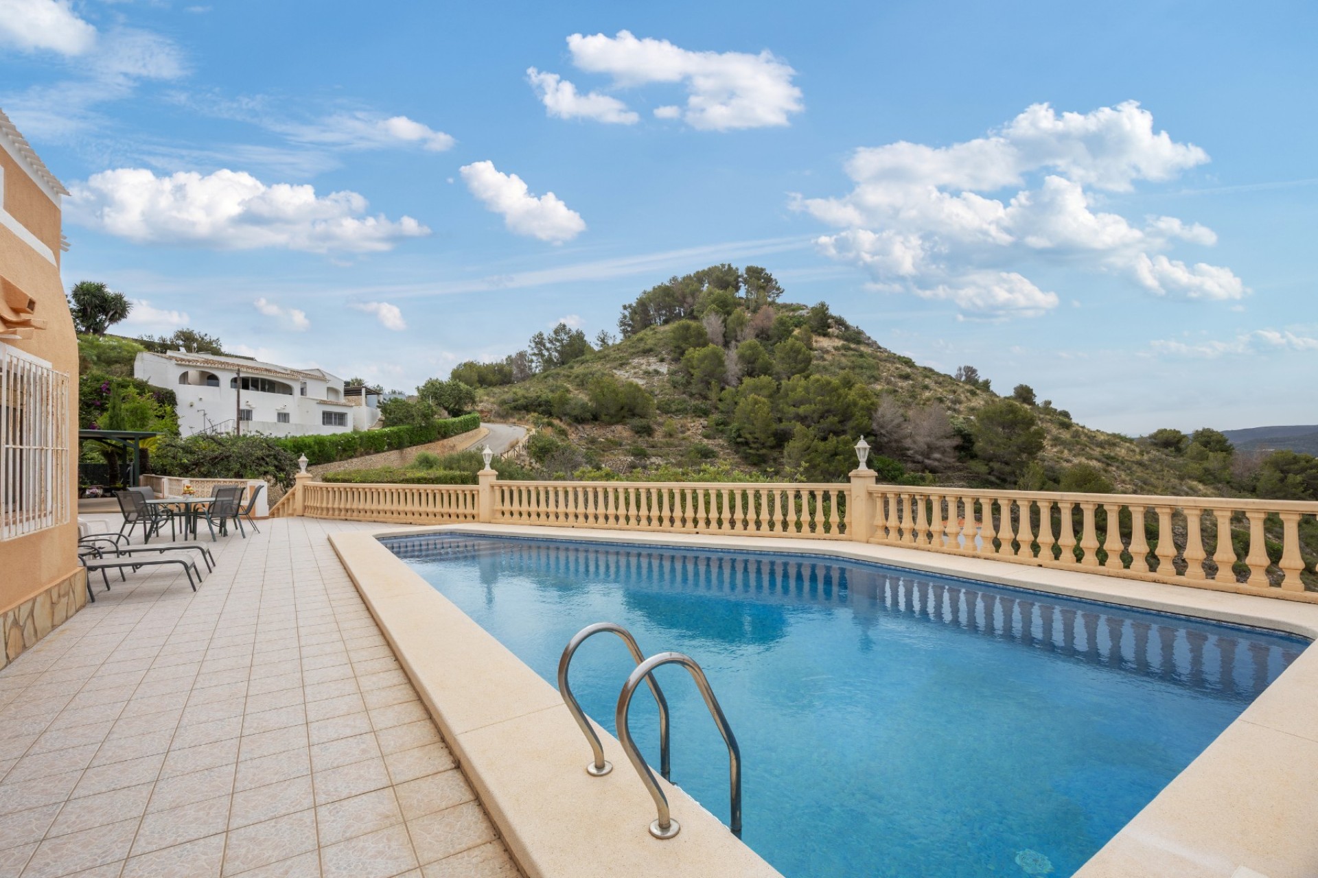 Revente - Villa -
Jávea - Montgó - Partida Tosal