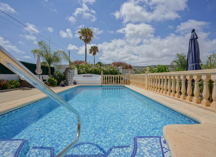 Revente - Villa -
Jávea - Pinosol