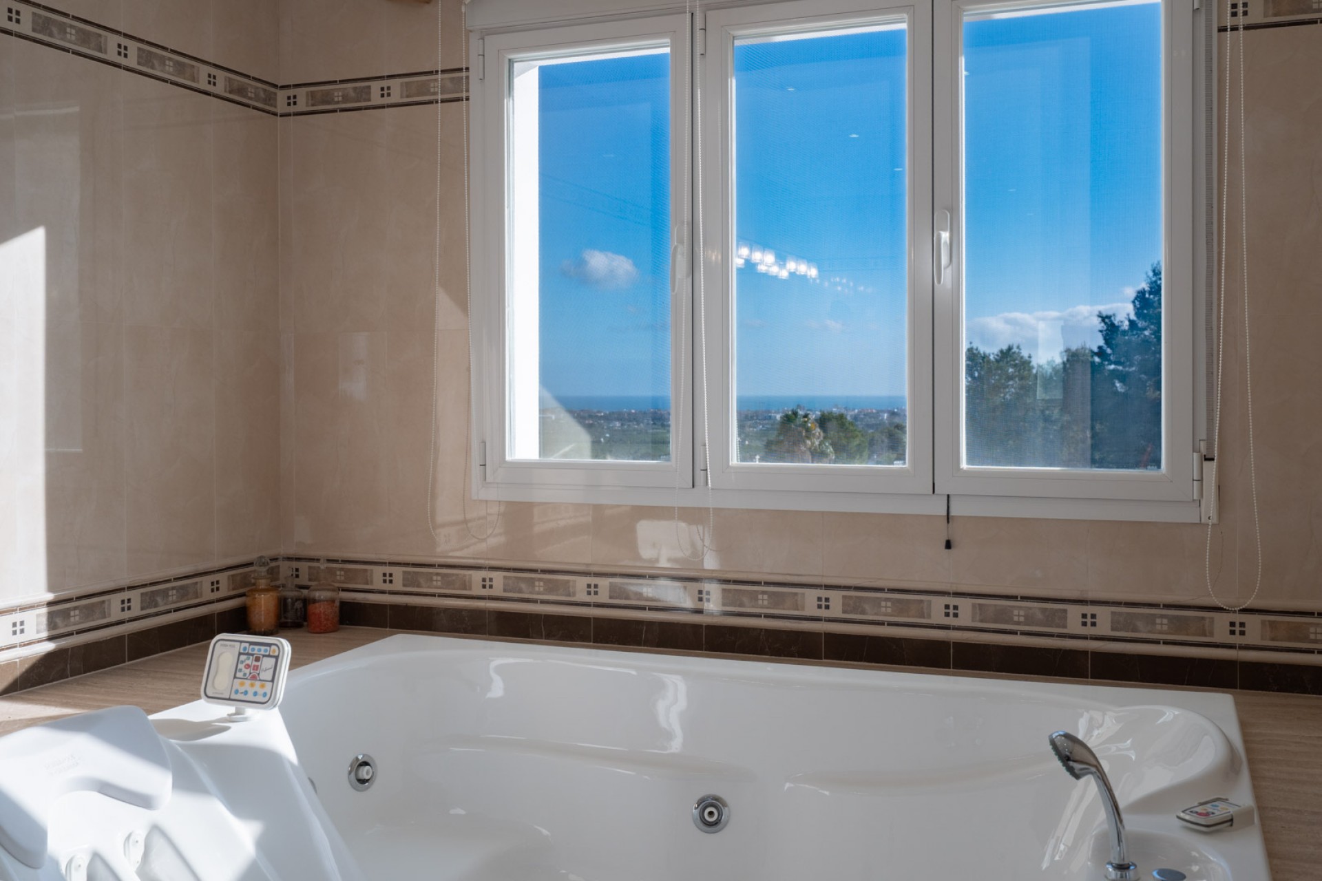 Revente - Villa -
Jávea - Piver