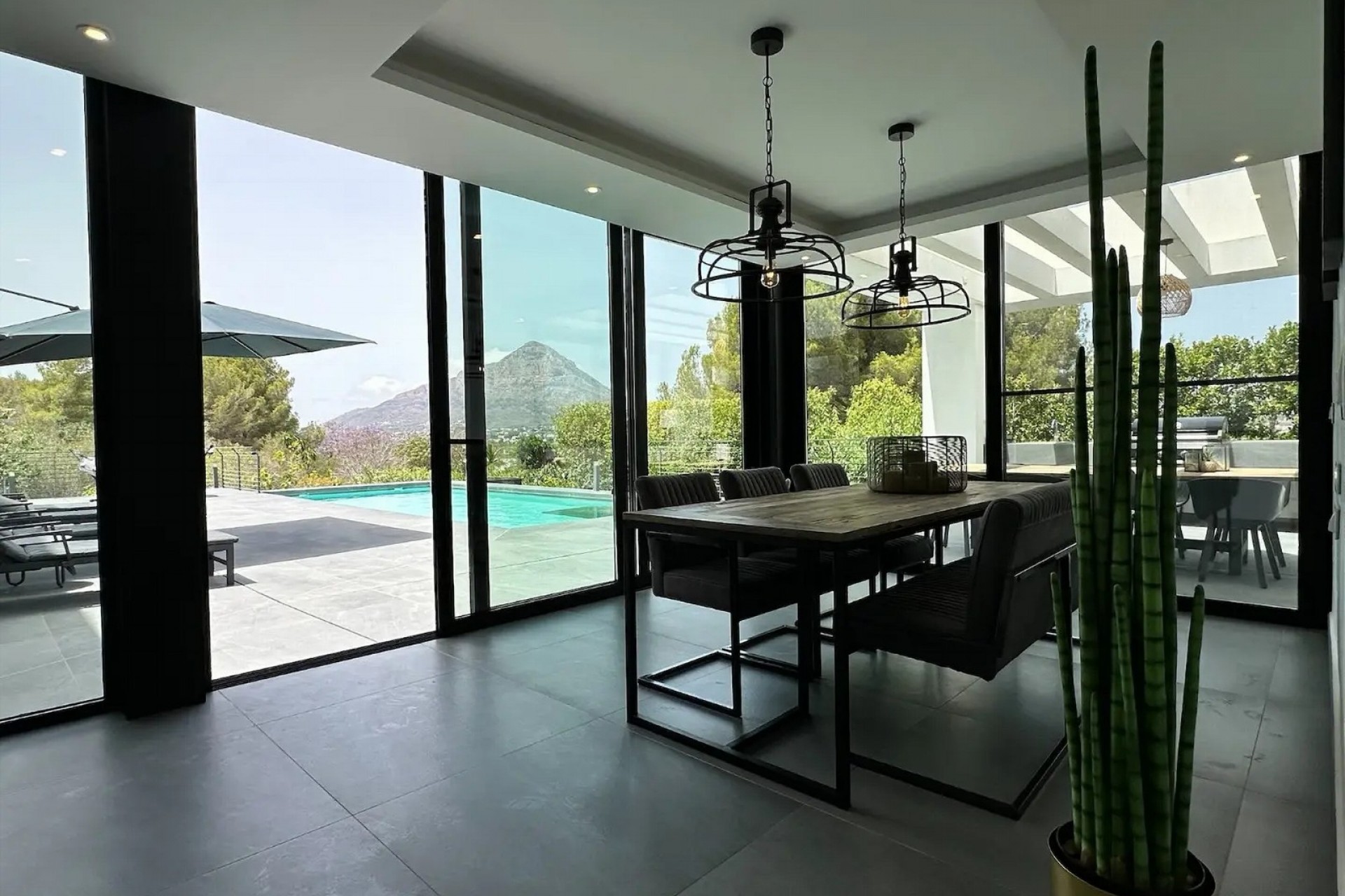 Revente - Villa -
Jávea - Puerta Fenicia
