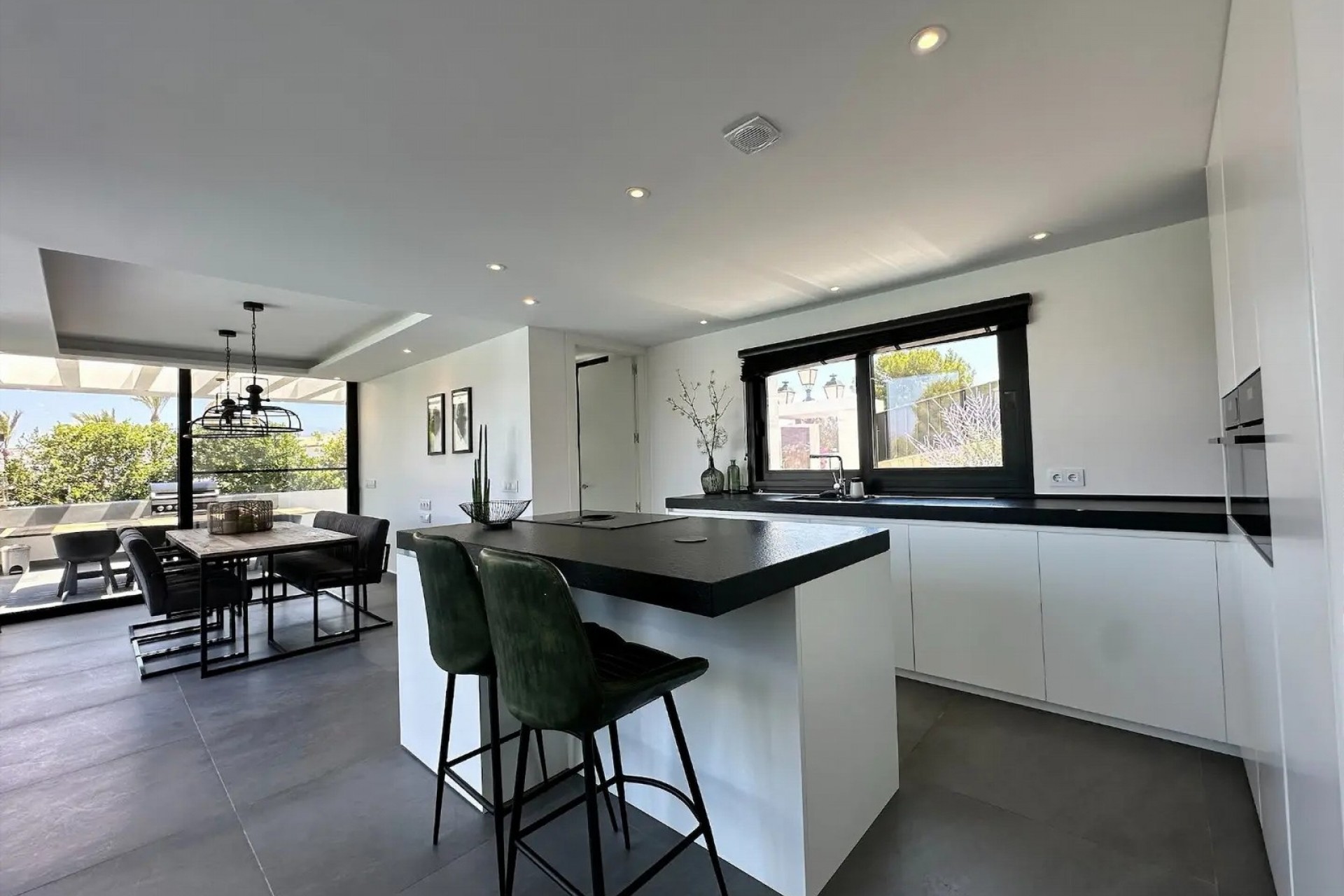 Revente - Villa -
Jávea - Puerta Fenicia