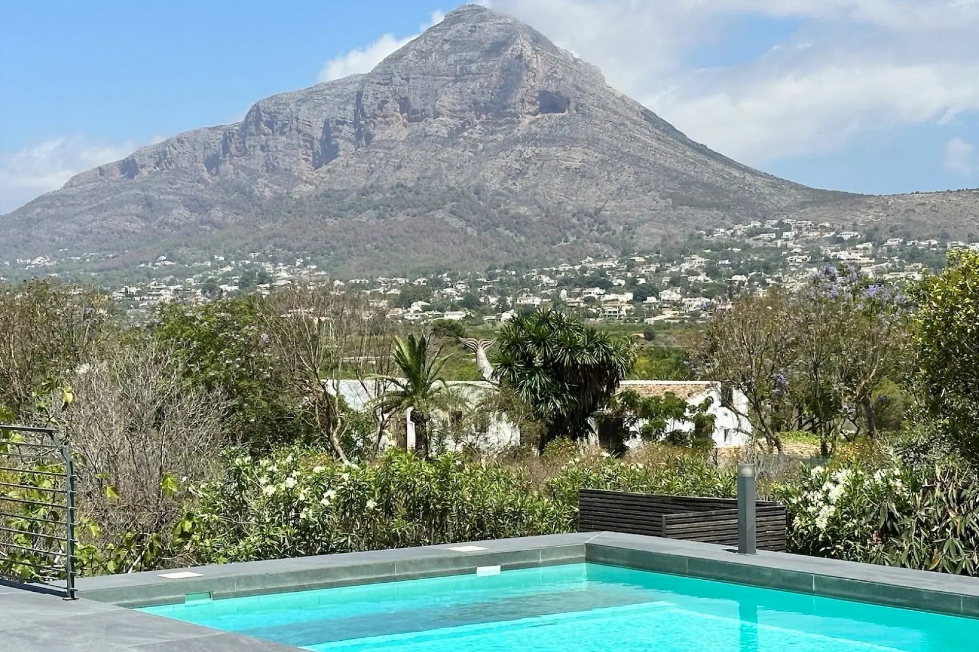 Revente - Villa -
Jávea - Puerta Fenicia