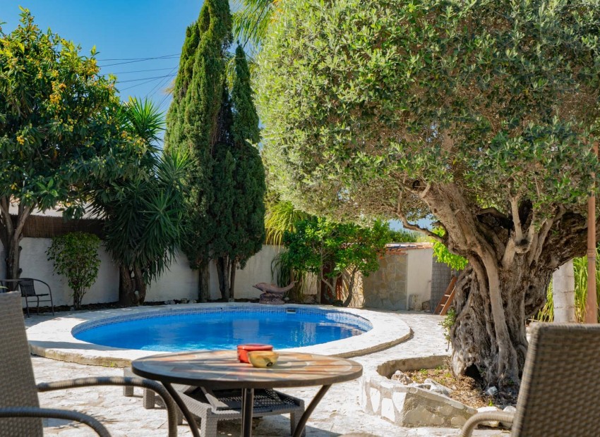 Revente - Villa -
Jávea - Senioles