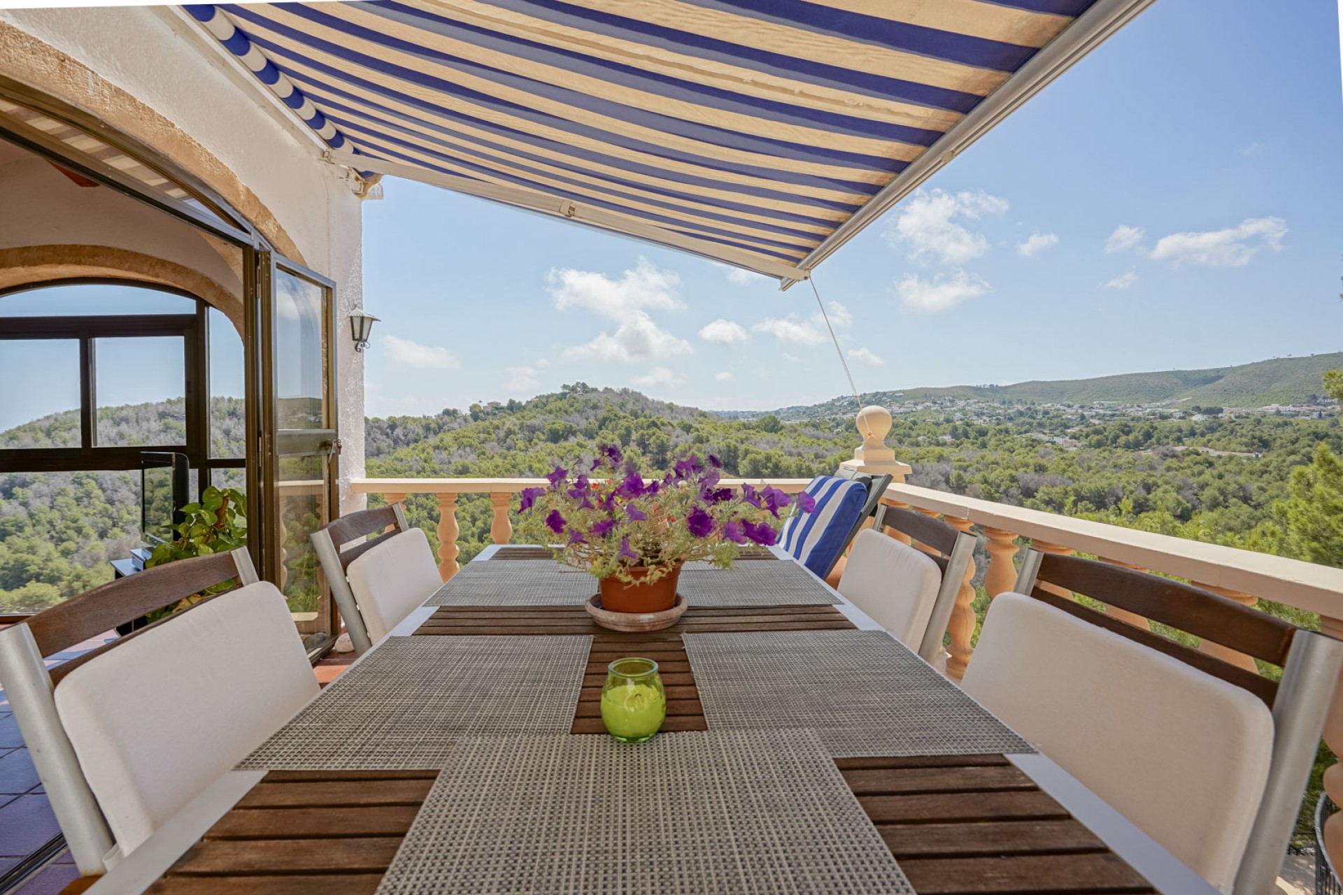 Revente - Villa -
Jávea - Sol del este