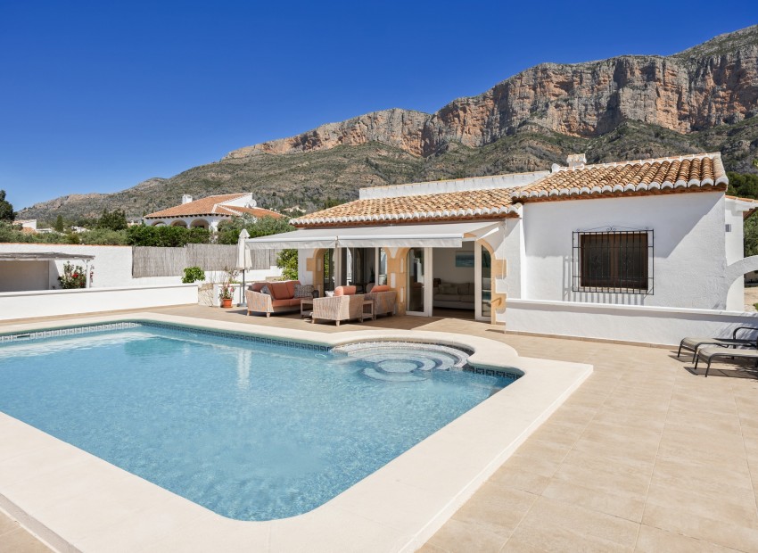 Revente - Villa -
Jávea / Xàbia - Montgó - Ermita