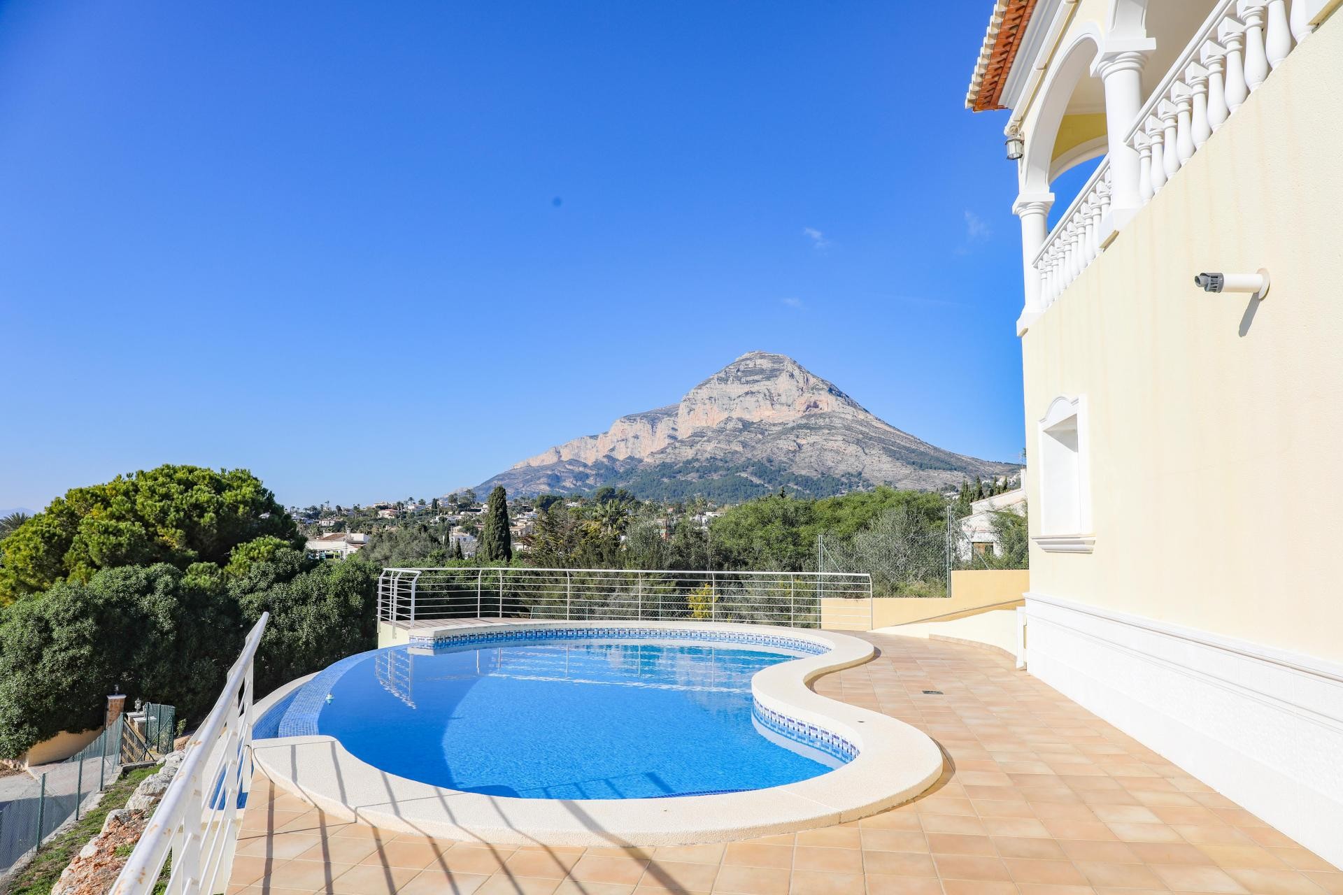Revente - Villa -
Jávea