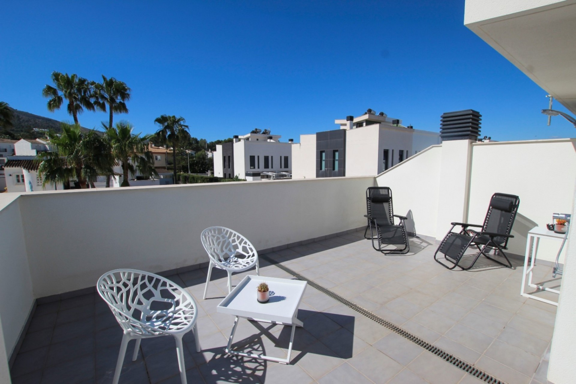 Revente - villa jumelée -
Albir