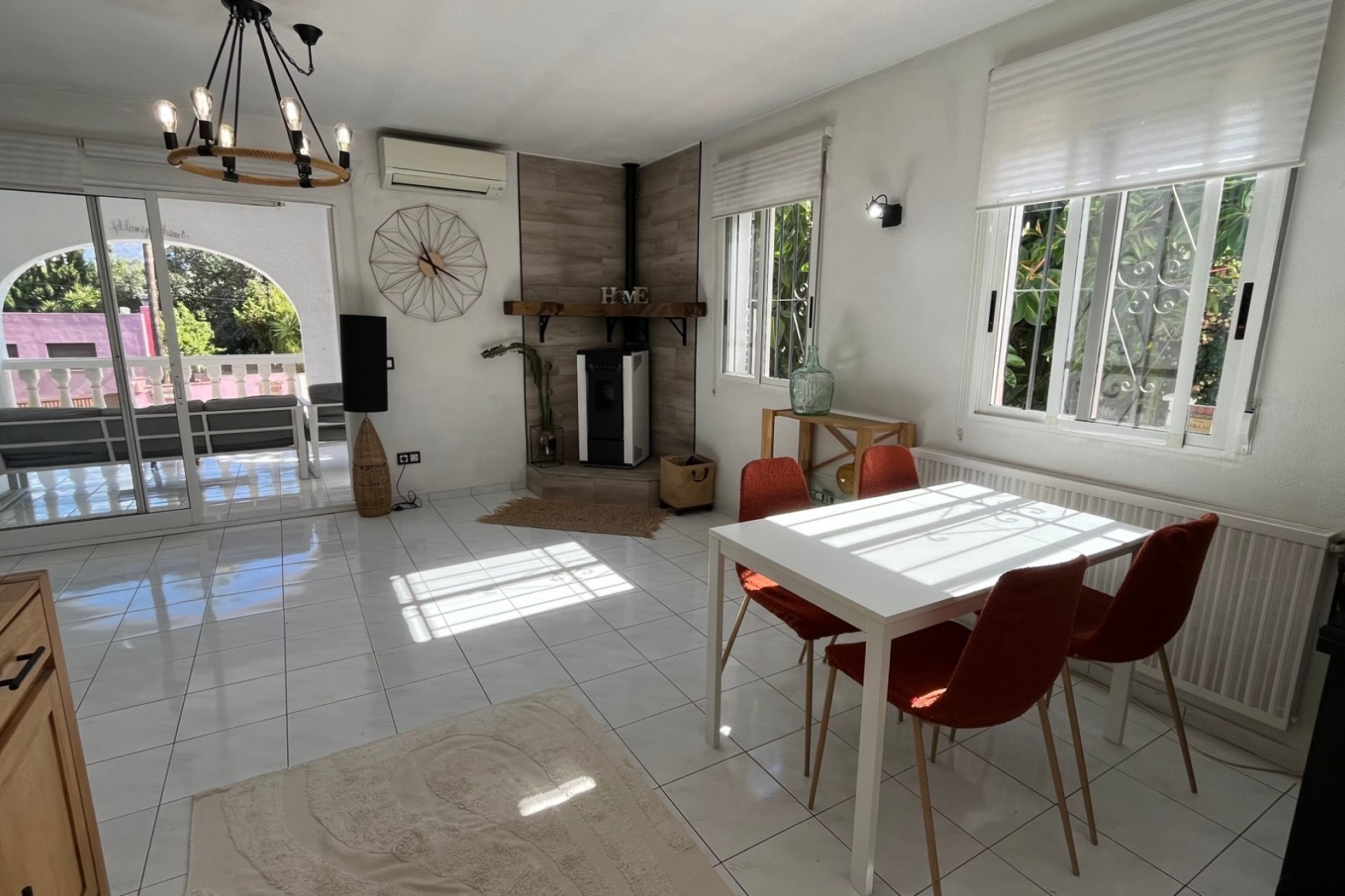 Revente - Villa -
L'Alfàs del Pi - Escandinavia - Cautivador