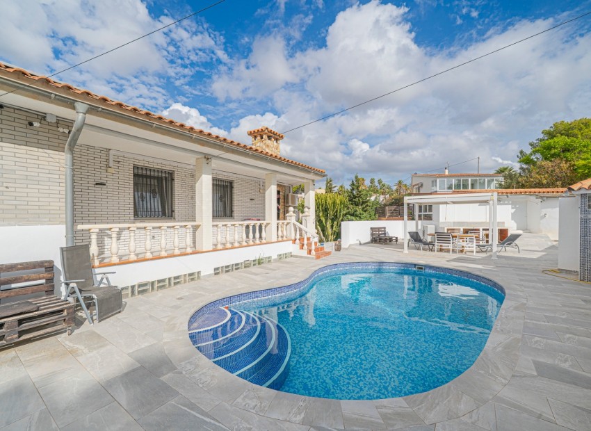 Revente - Villa -
La Nucía - Panorama