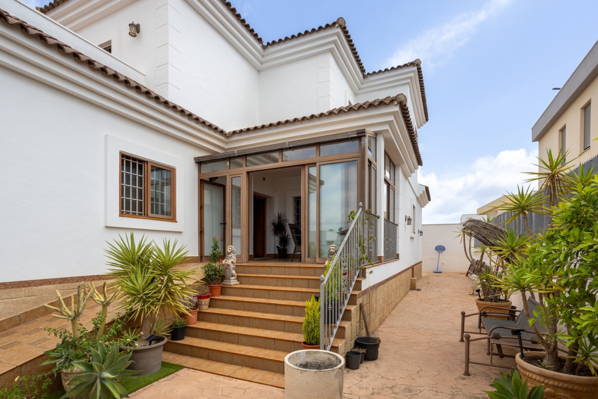 Revente - Villa -
Los Montesinos - La Herrada
