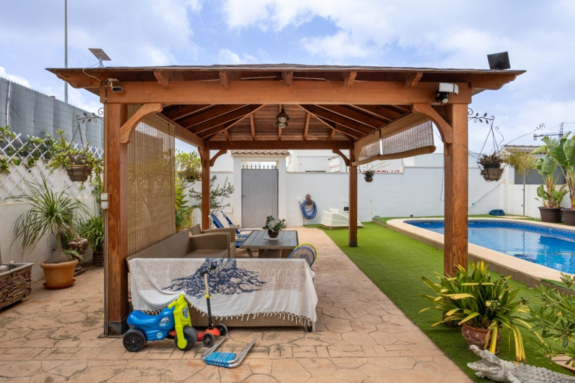 Revente - Villa -
Los Montesinos