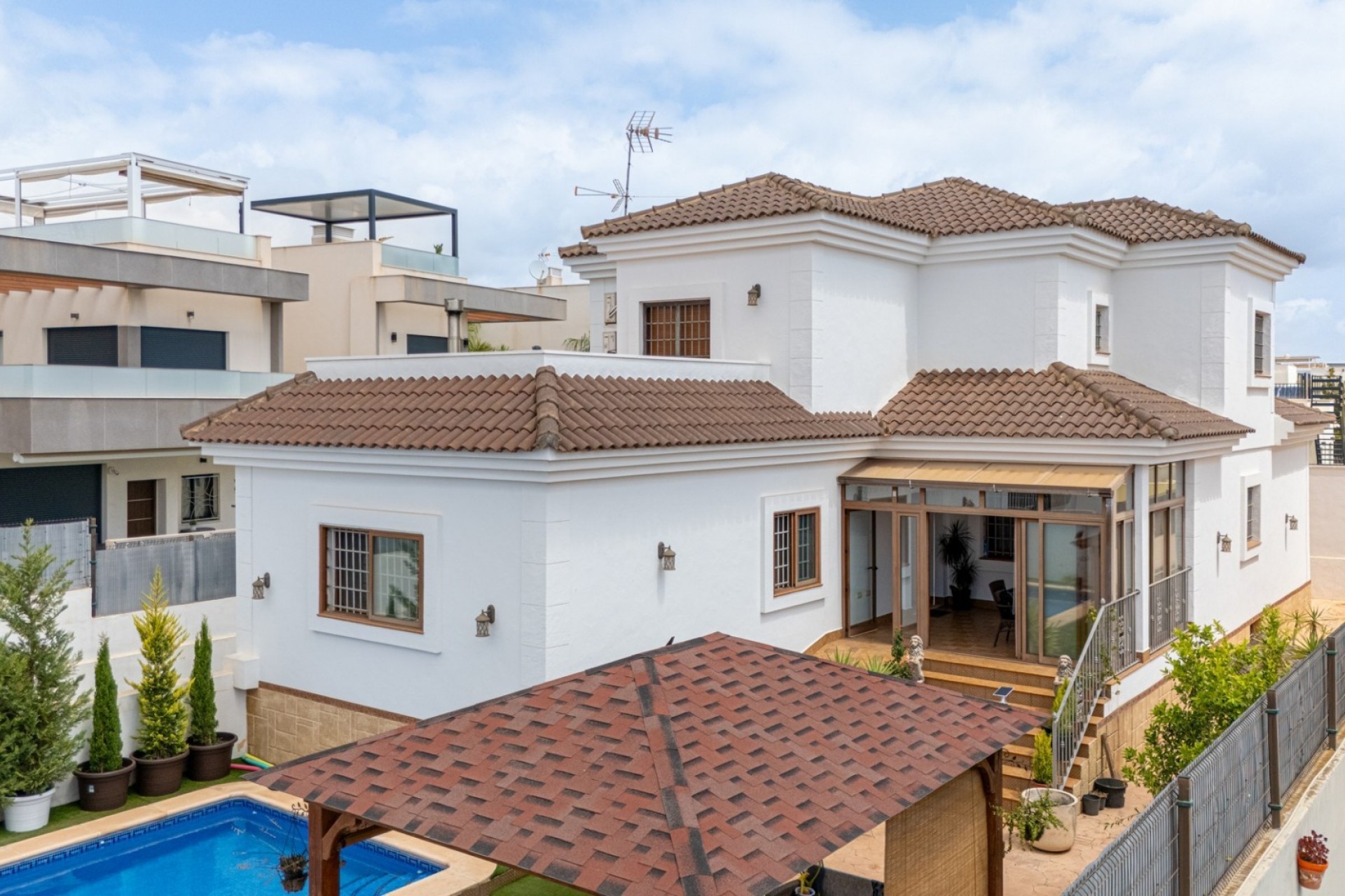 Revente - Villa -
Los Montesinos