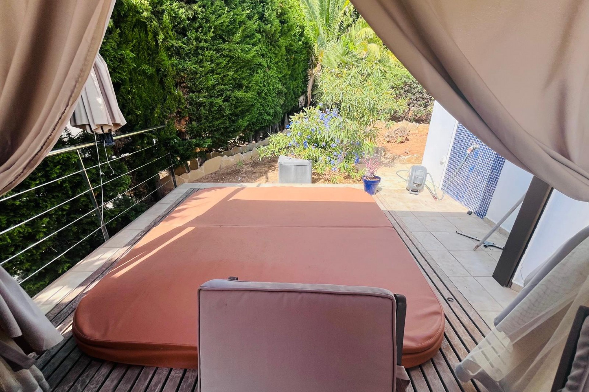 Revente - Villa -
Moraira - Benimeit - Tabaira