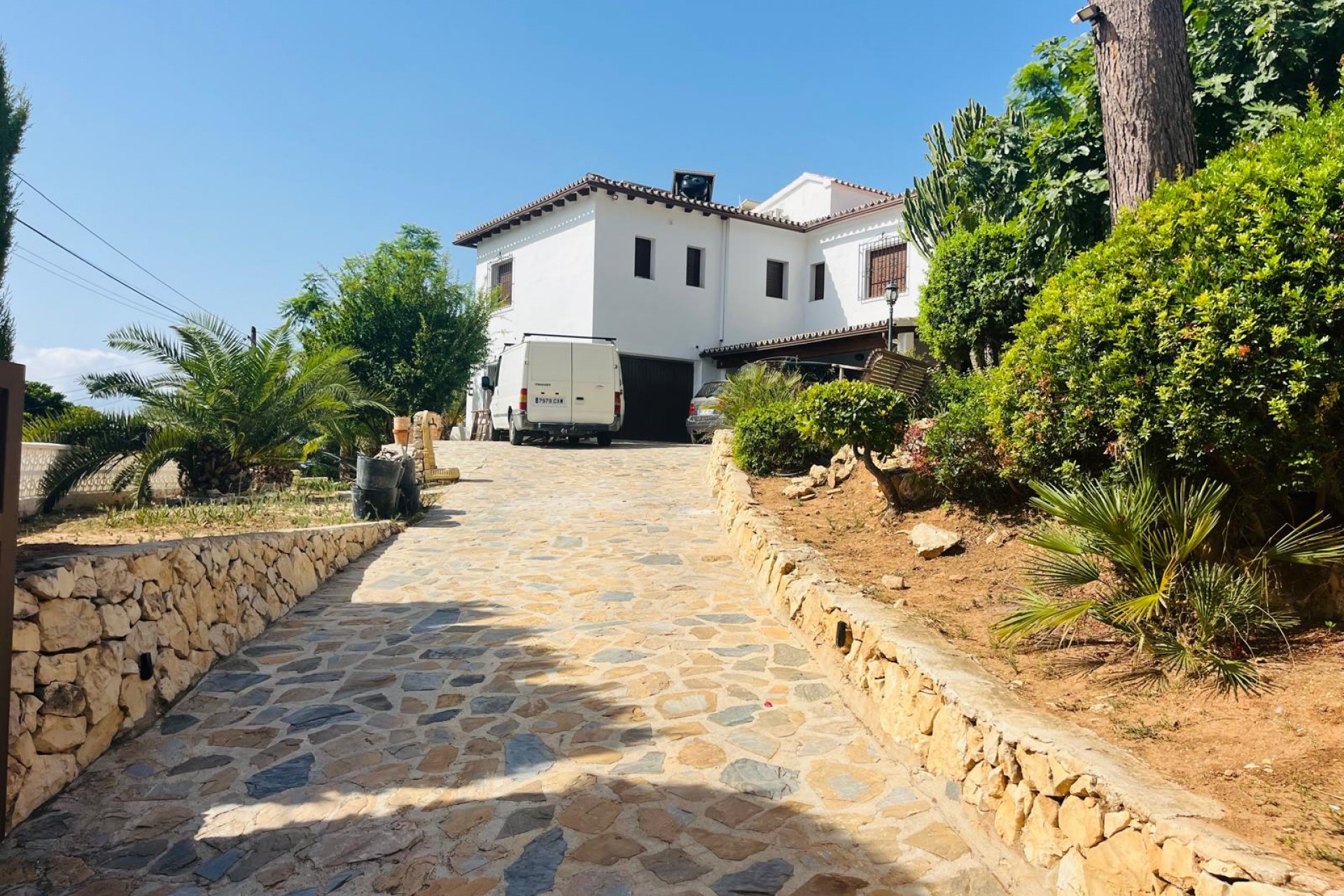 Revente - Villa -
Moraira - Benimeit - Tabaira