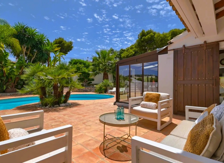 Revente - Villa -
Moraira - Benimeit - Tabaira