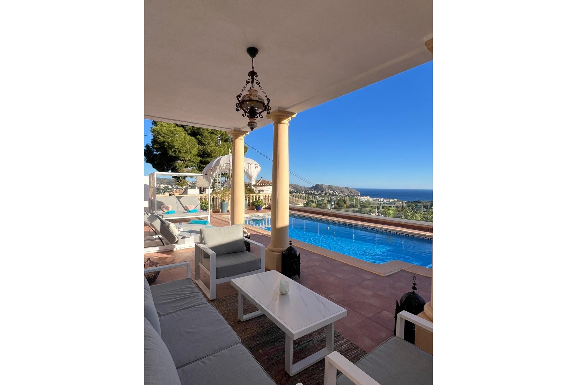 Revente - Villa -
Moraira - Pinar del Advocat - Cometa