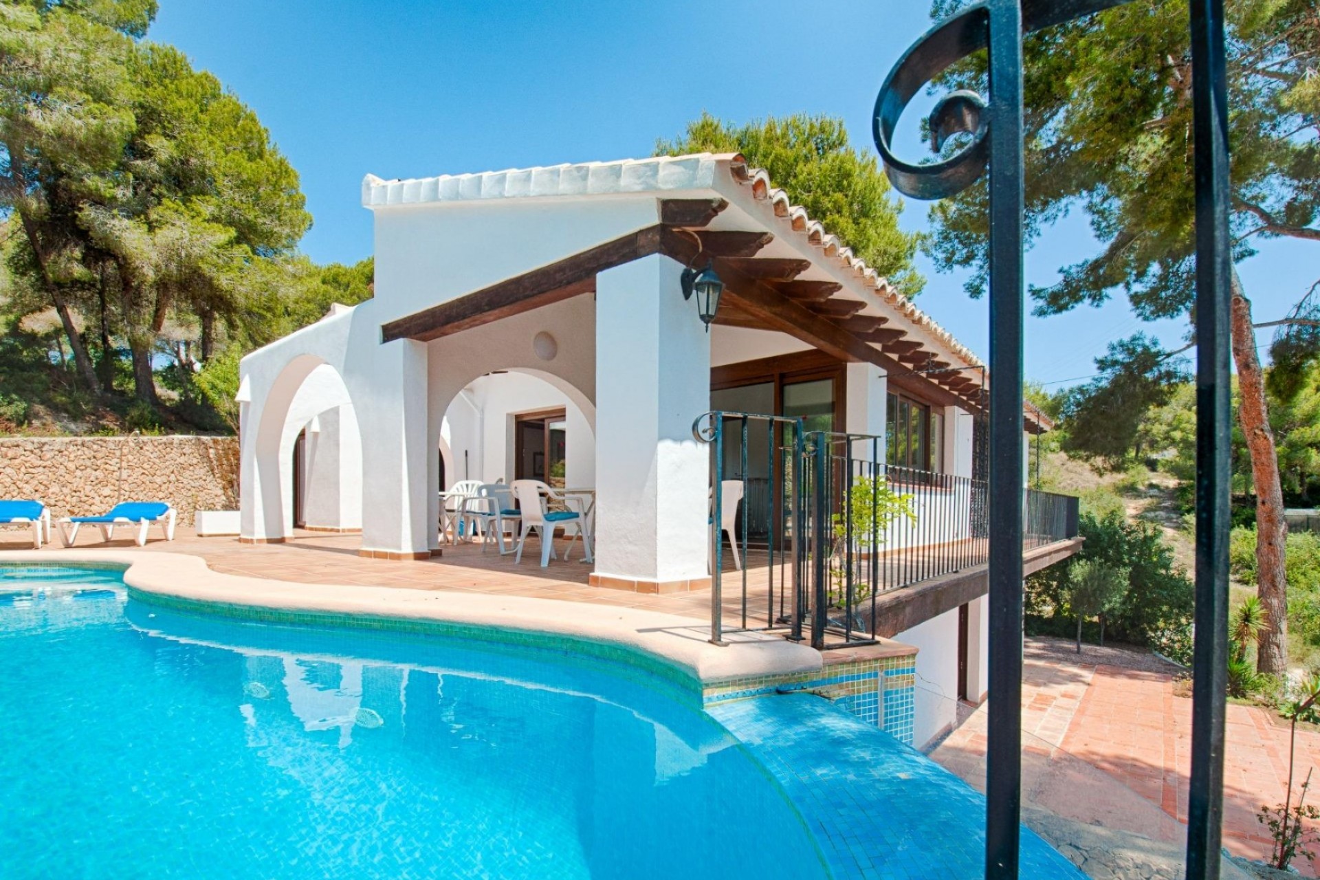 Revente - Villa -
Moraira