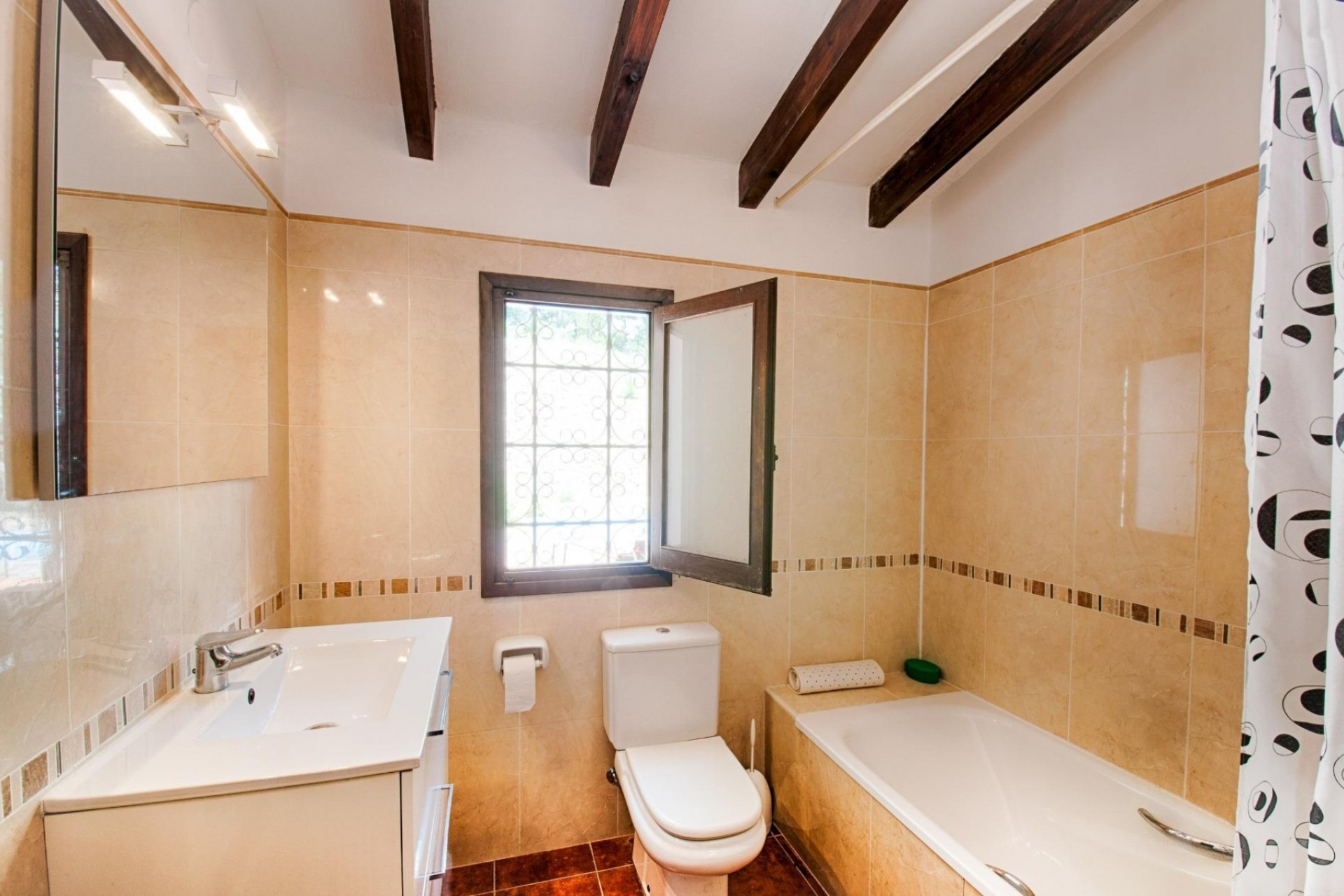 Revente - Villa -
Moraira