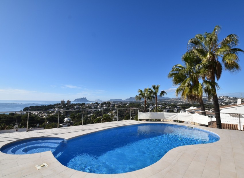 Revente - Villa -
Moraira