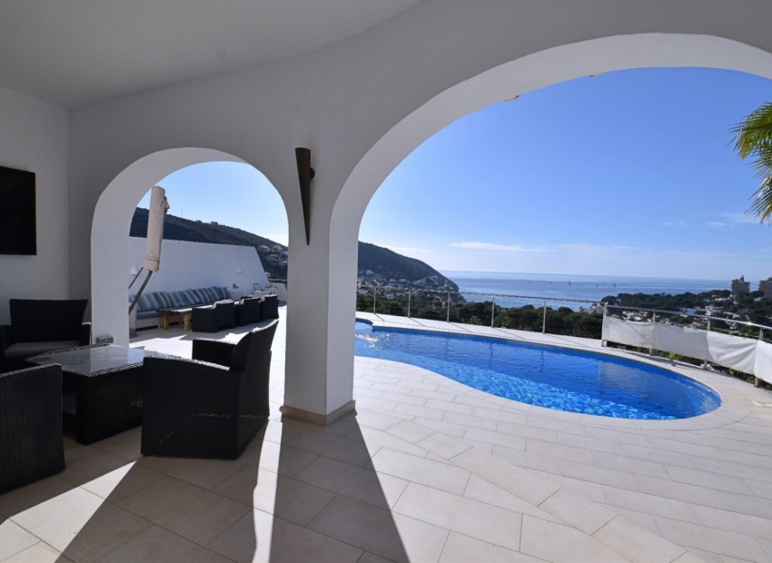 Revente - Villa -
Moraira