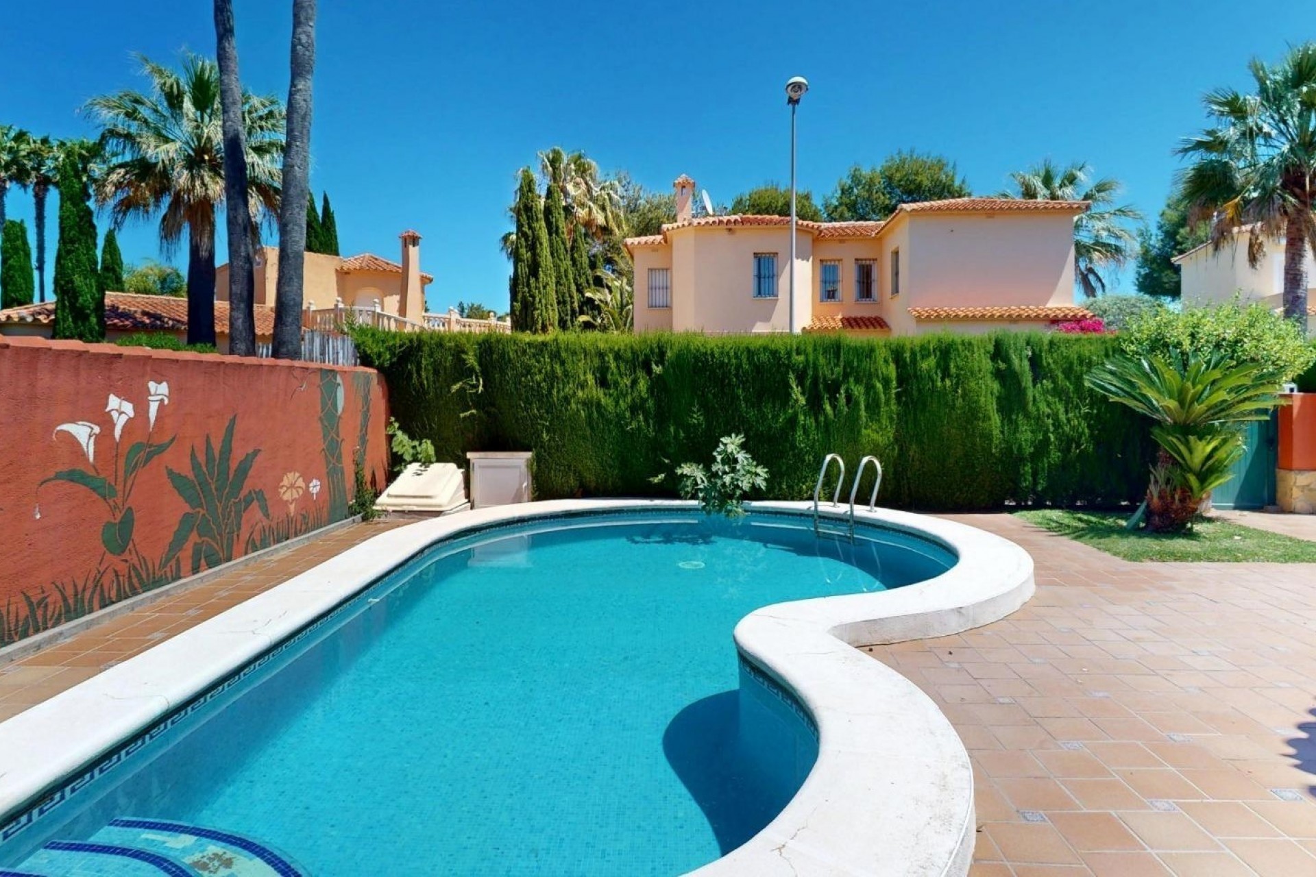 Revente - Villa -
Oliva - Oliva Nova