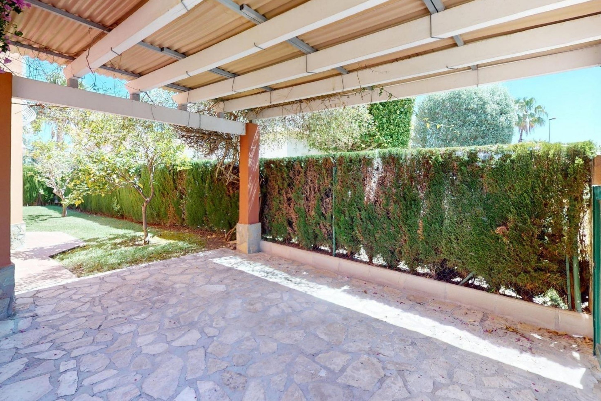 Revente - Villa -
Oliva - Oliva Nova
