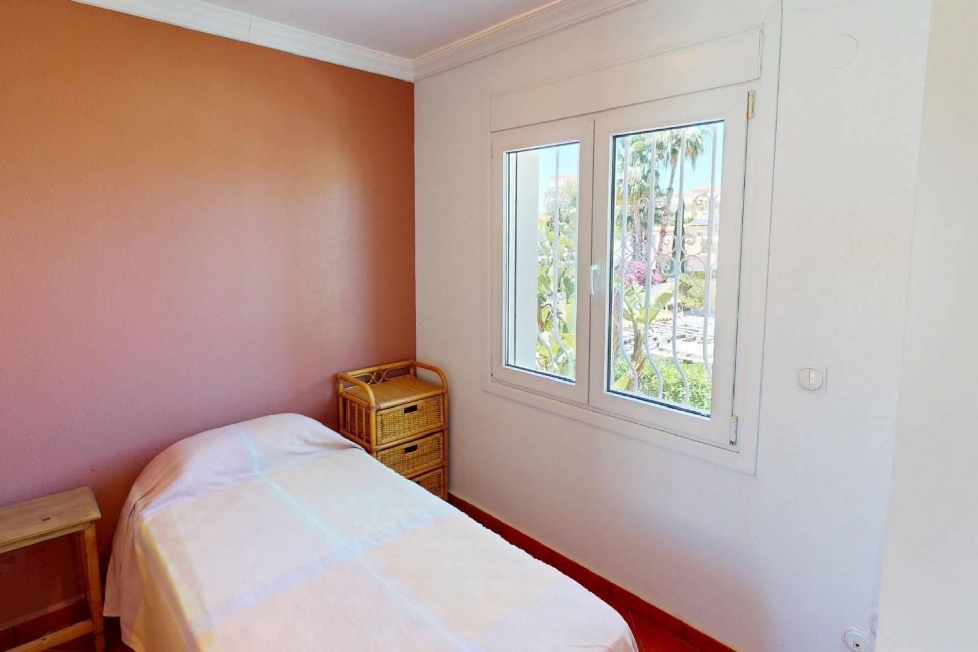 Revente - Villa -
Oliva - Oliva Nova