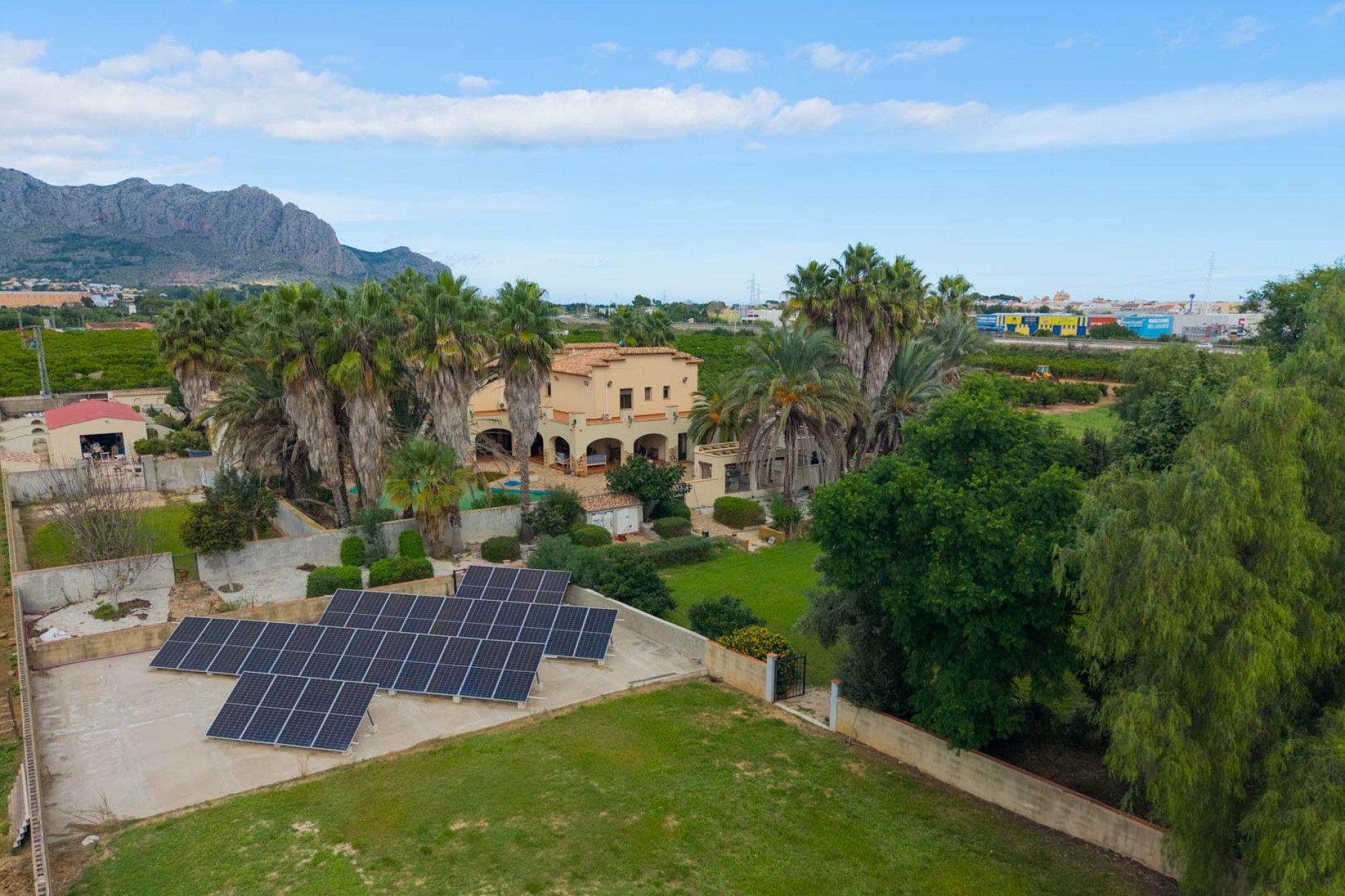 Revente - Villa -
Ondara