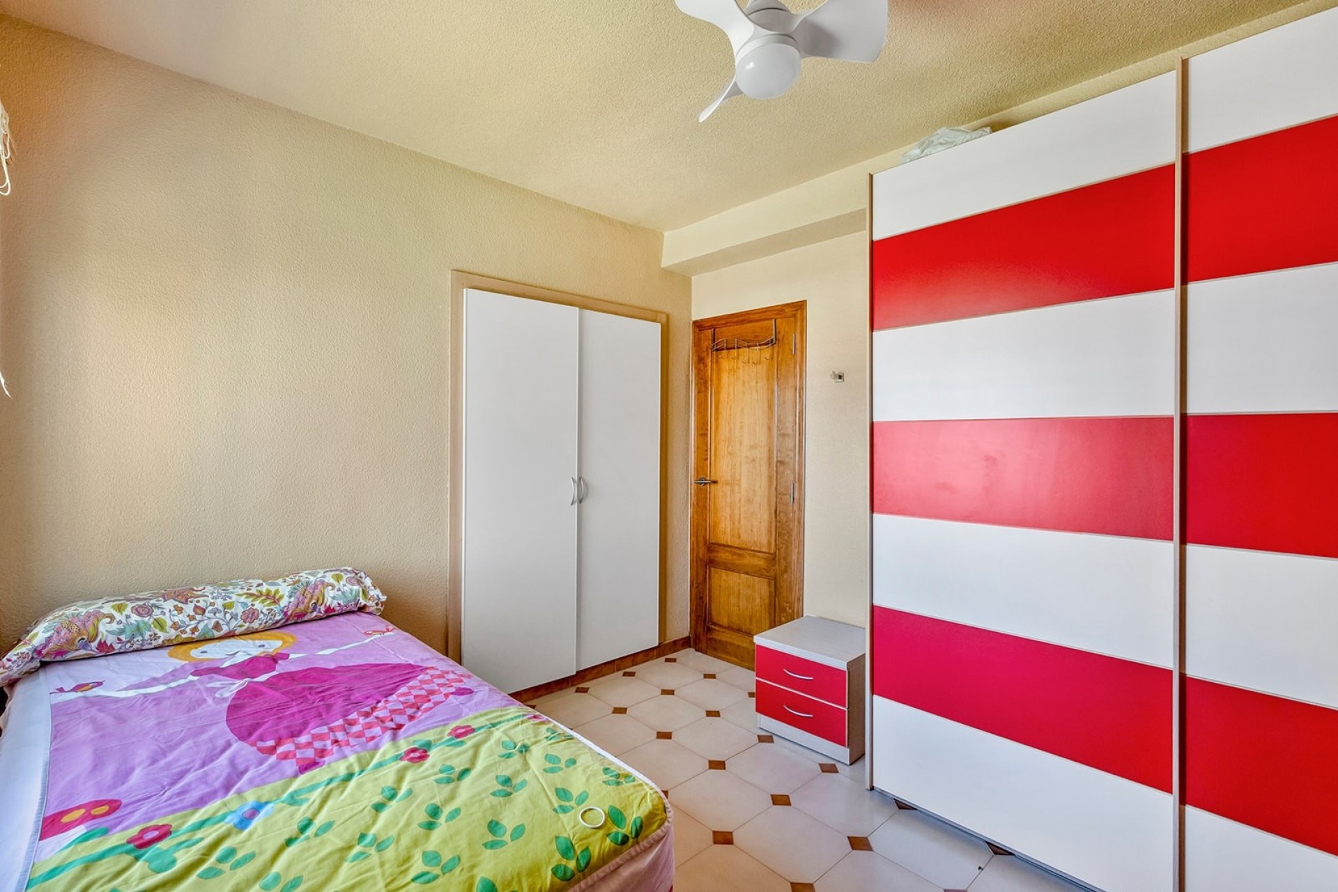 Revente - Villa -
Orihuela Costa - Punta Prima