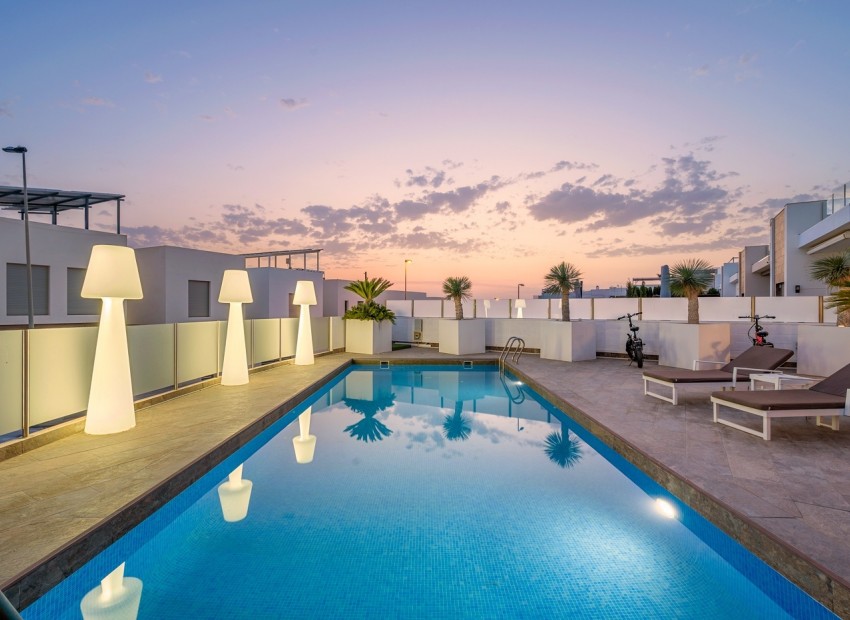 Revente - Villa -
Orihuela Costa - Villamartín
