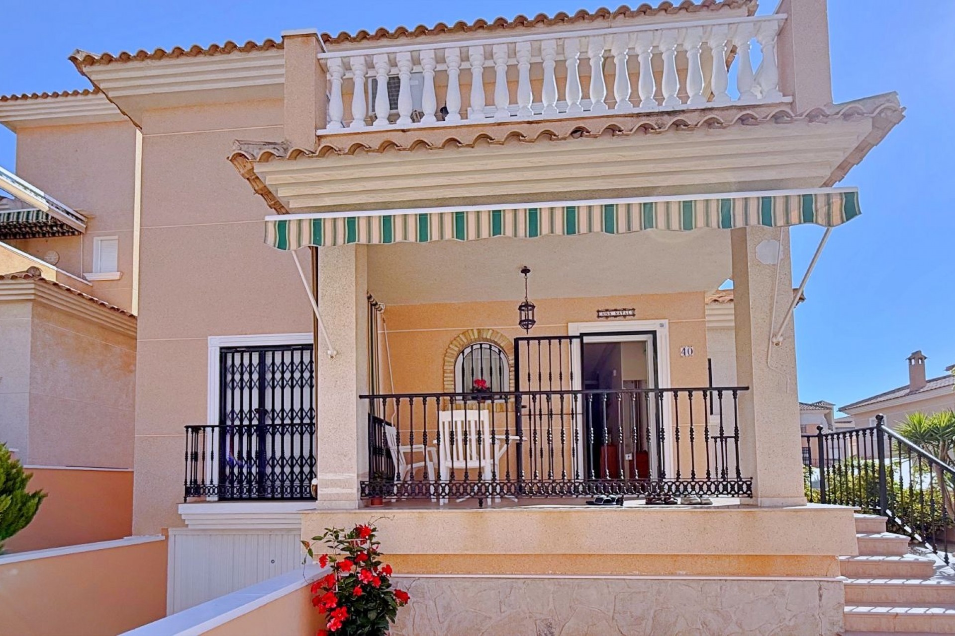 Revente - Villa -
Orihuela - Orihuela Costa
