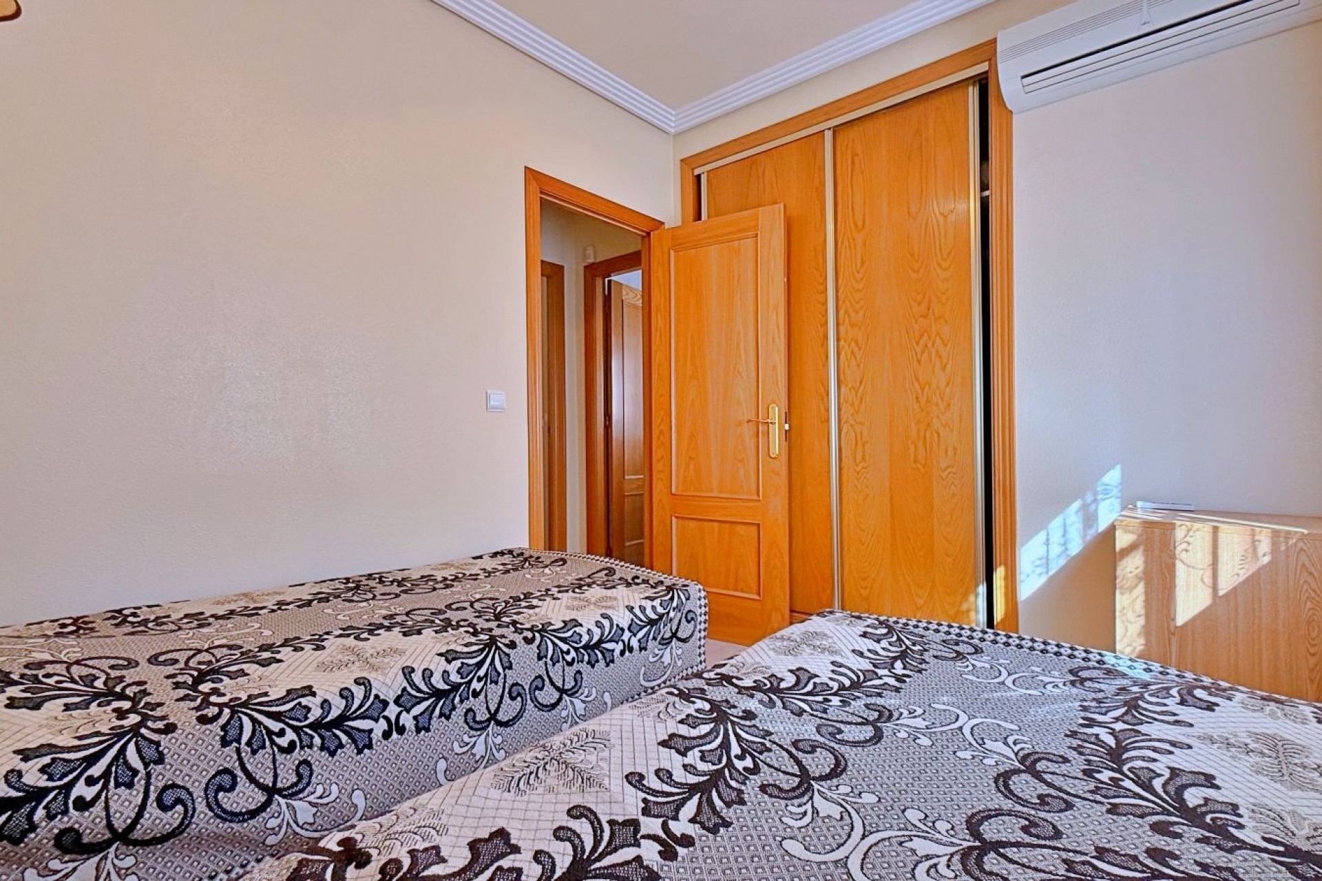 Revente - Villa -
Orihuela - Orihuela Costa