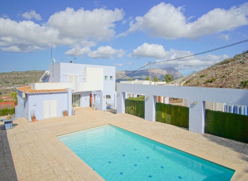 Revente - Villa -
Pedreguer