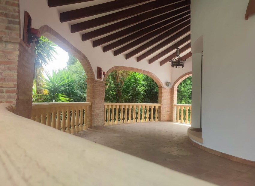 Revente - Villa -
Pedreguer
